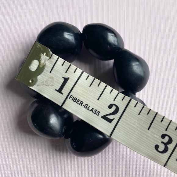 Hawaiian Kukui Nut Bracelet / Anklet and Shell Necklace Lei - Picture 4 of 4